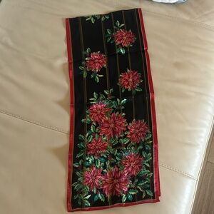 NWOT NIB Red Black Poinsettia Silk Scarf